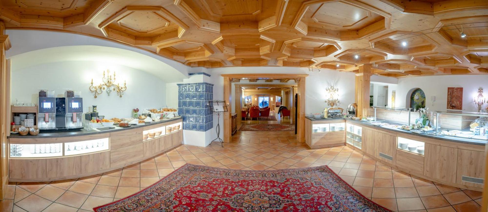 Hotel Sperlhof Уиндишгарстен Екстериор снимка