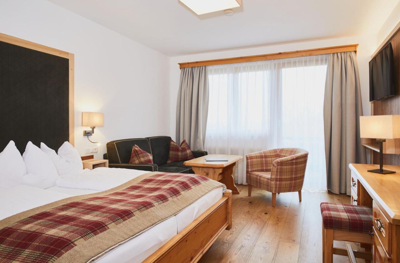 Hotel Sperlhof Уиндишгарстен Екстериор снимка